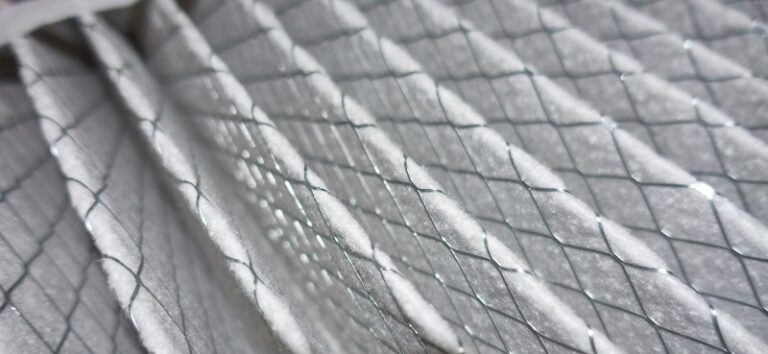 Filter Traps Indoor Pollutants